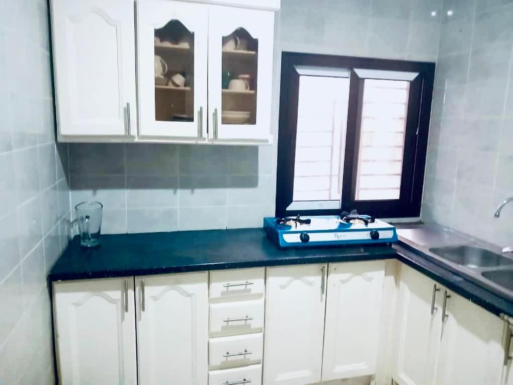 Mb Properties - Brufut Garden Apartments المظهر الخارجي الصورة